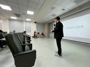 LINE_ALBUM_國、高中技職宣講培訓_251229_32